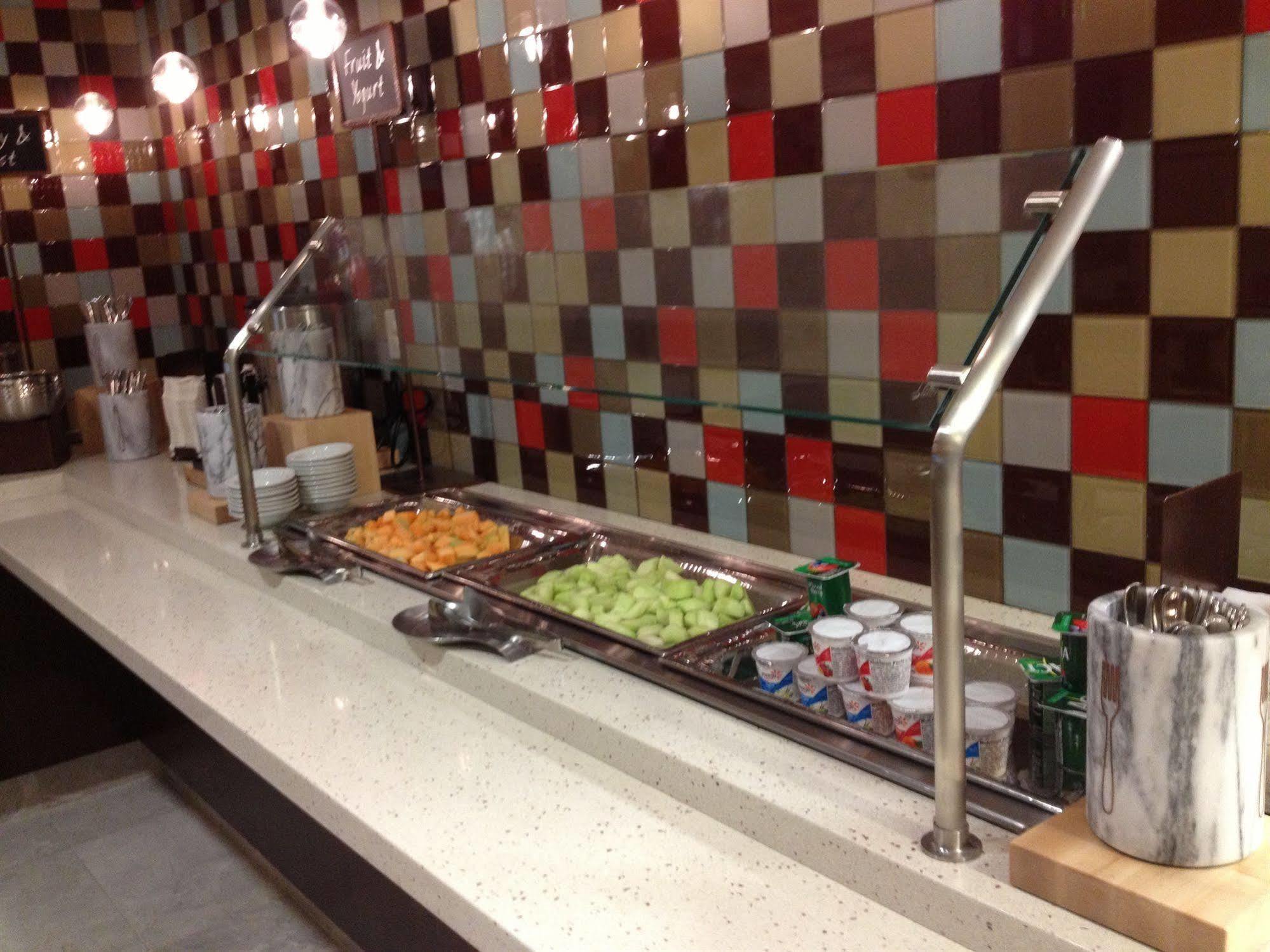 Embassy Suites By Hilton Newark Airport Ελίζαμπεθ Εξωτερικό φωτογραφία